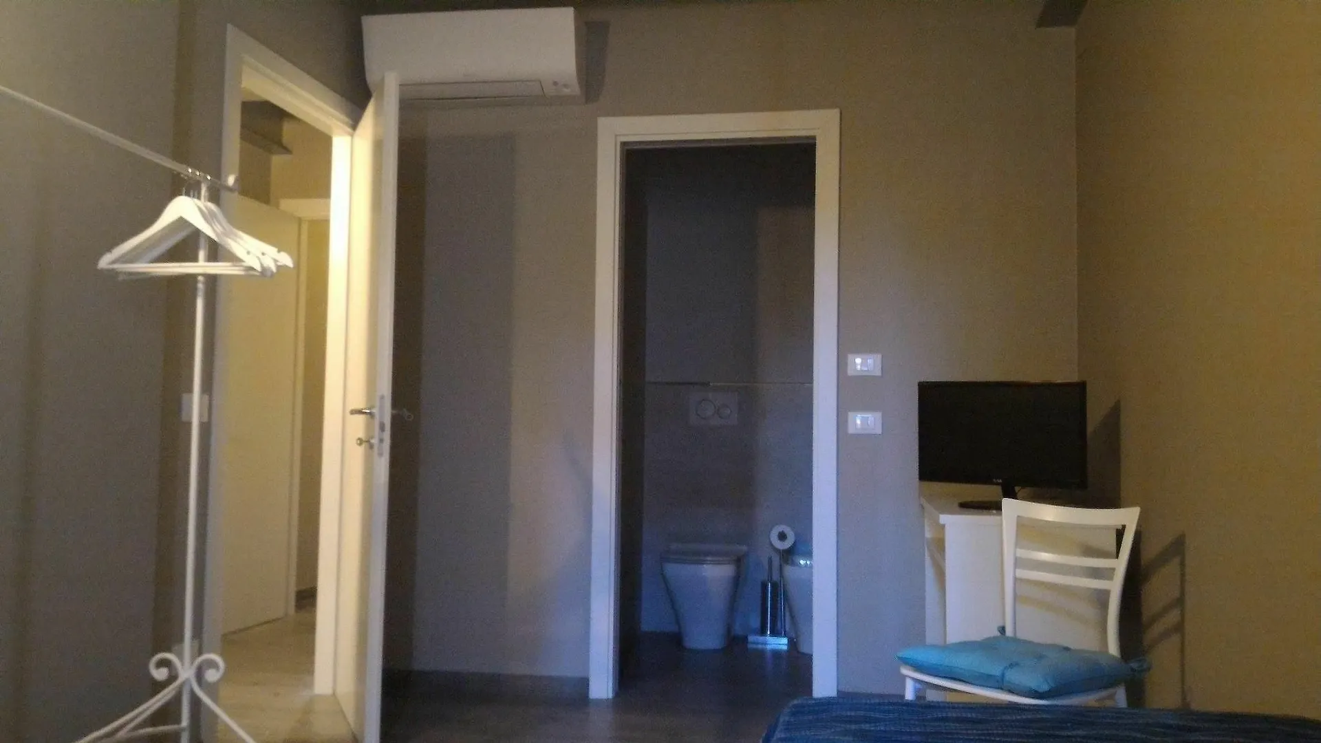 Ravenna Rooms Guest house